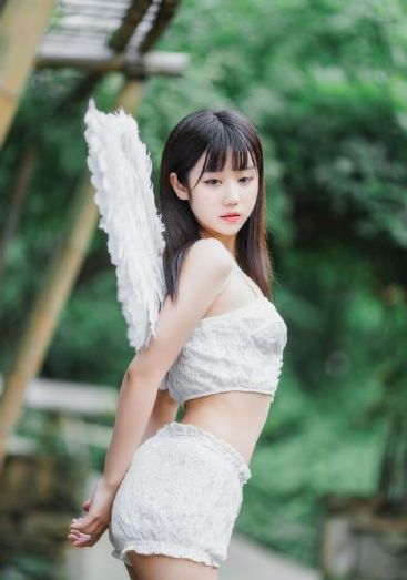 自慰小少妇毛又多又黑流白浆_BD英语高清视频观看