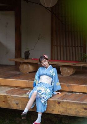 石榴视频旧版本下载免费_DVD迅雷电影在线